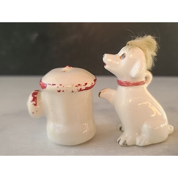Dog And Fire Hydrant Salt And Pepper Shakers, Vintage READ - Picture 6 of 10